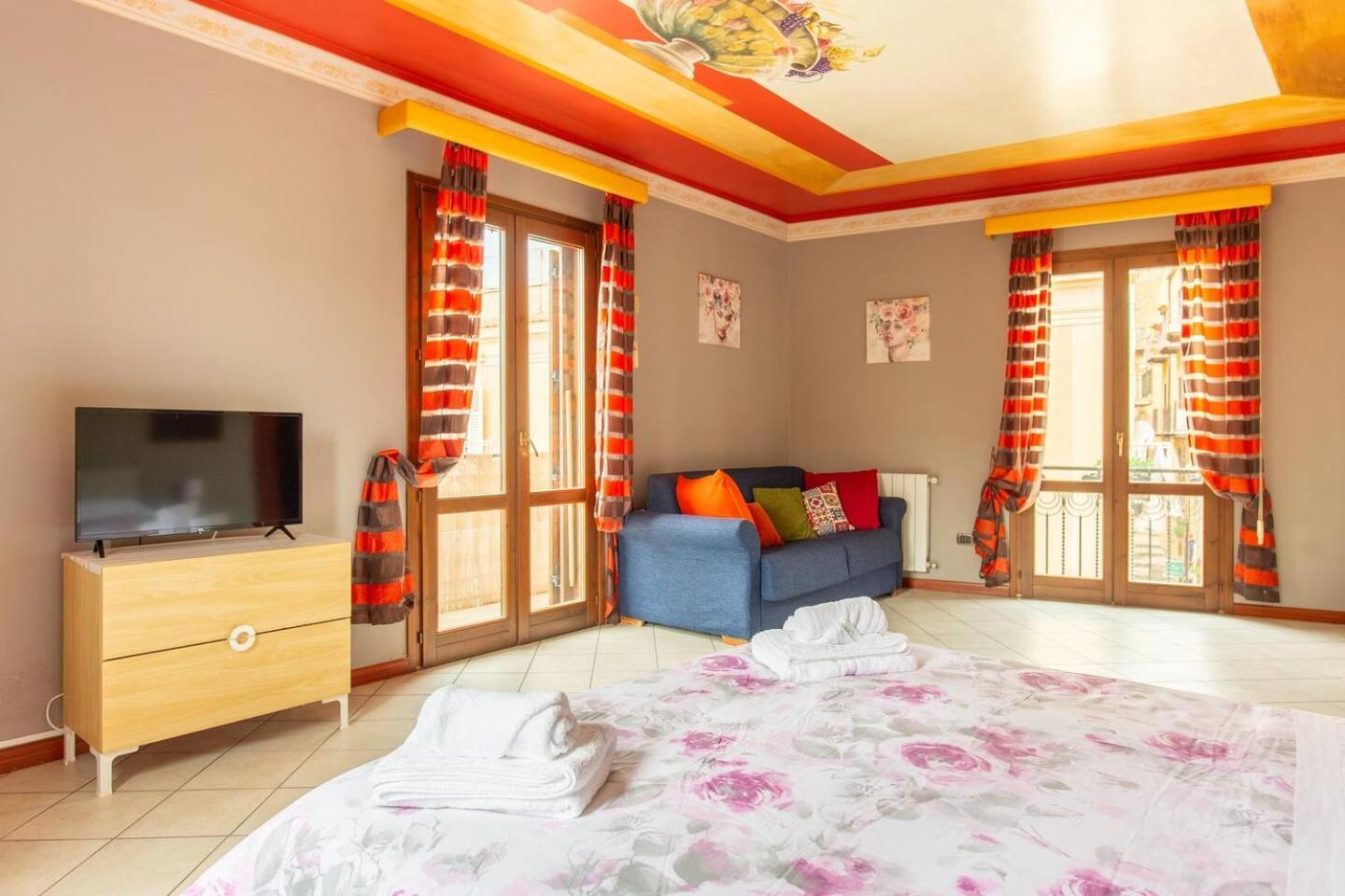 2 Apartments - Akragas Home 1 & 2 On Via Atenea City Center With View Agrigento Exterior photo
