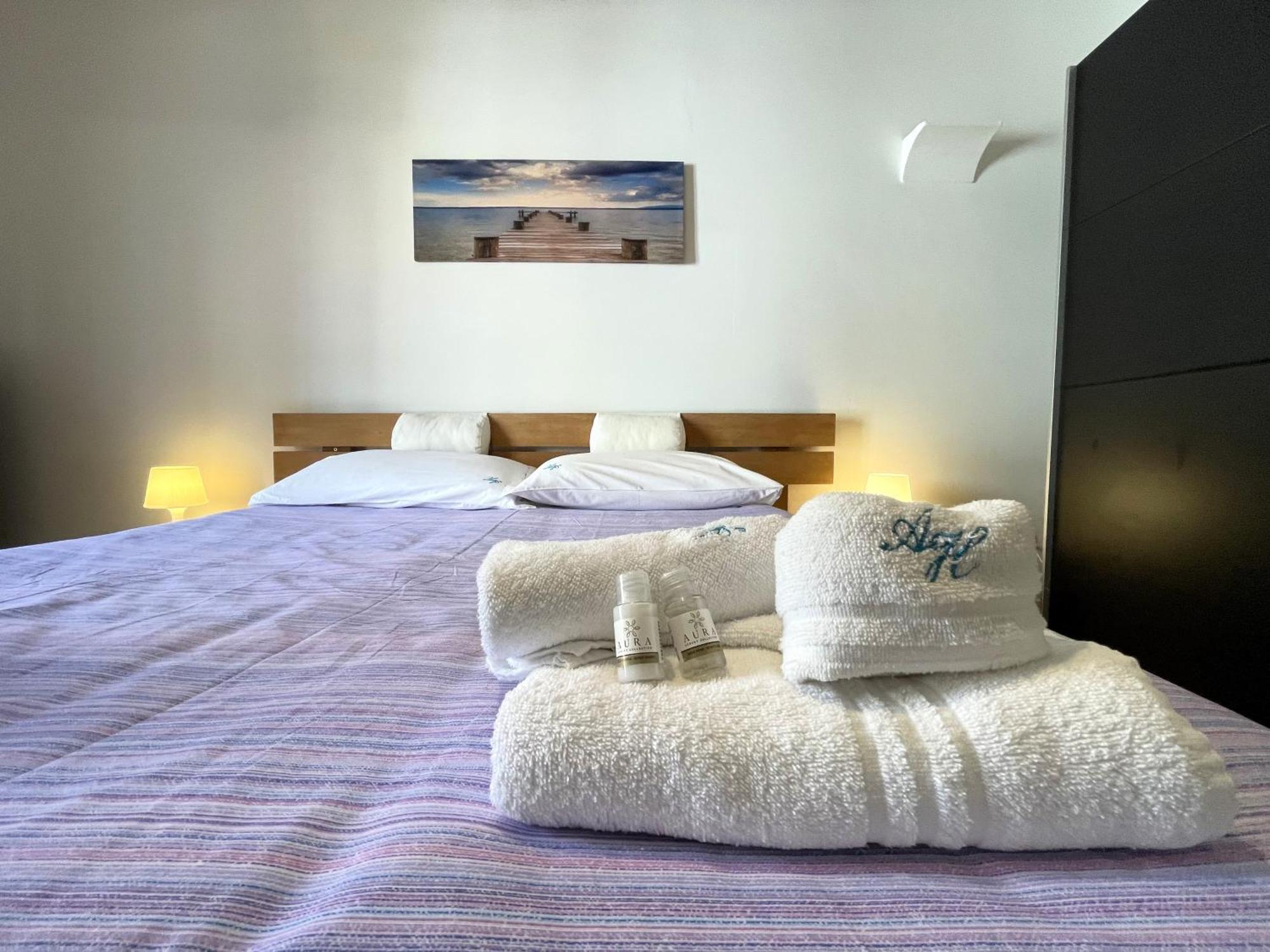 2 Apartments - Akragas Home 1 & 2 On Via Atenea City Center With View Agrigento Exterior photo